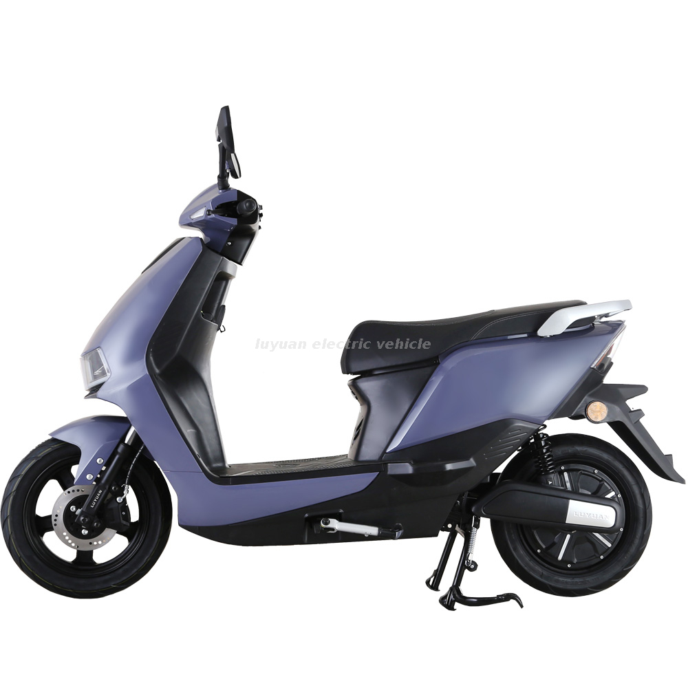 Sepeda Motor Listrik MKK-12